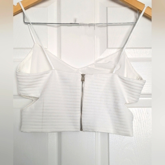 🔷Zara Creamy White Bralette/Crop Top With Cut-Outs On Both Sides - Picture 4 of 6